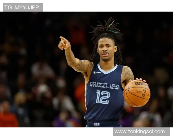 莫兰特低调回应教练话题:暗示记者自当知晓答案 莫兰特低调回应教练话题:暗示记者自当知晓答案