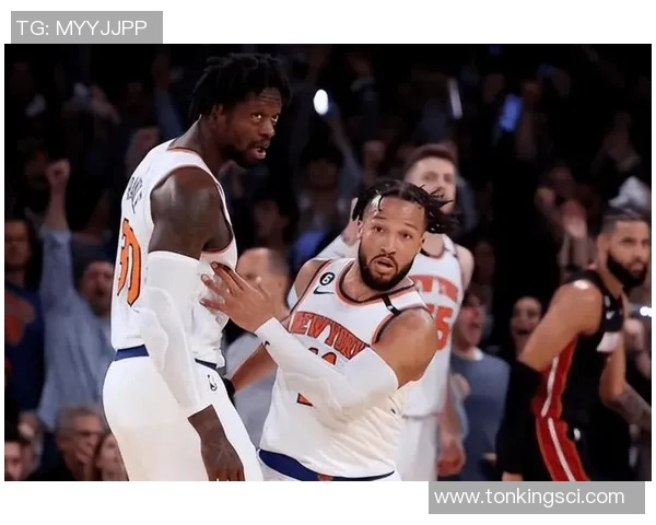 奥科吉盛赞霍勒迪：体现打满48分钟职业心态