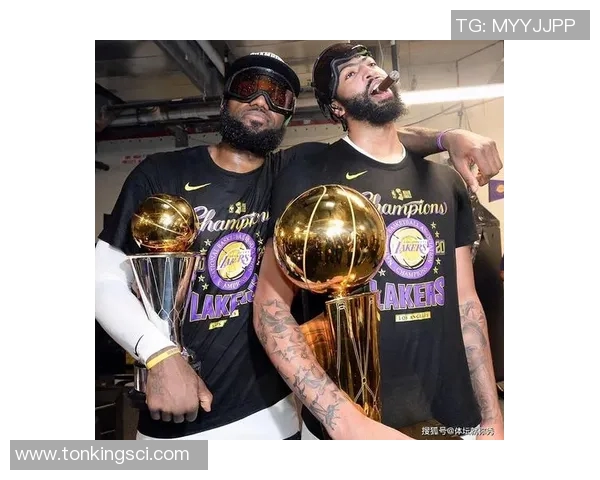 人均王多鱼！出售湖人后 巴斯兄弟姐妹们每人已收到10亿美元！