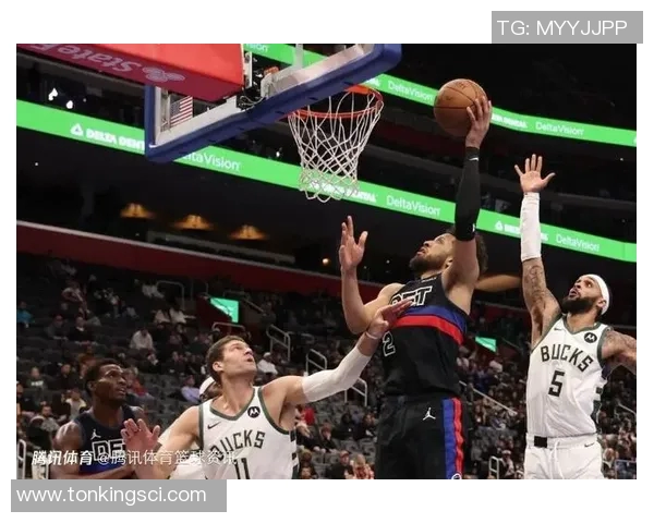 12战10败！雄鹿输东部第一活塞 坎宁安23+12小波特32分