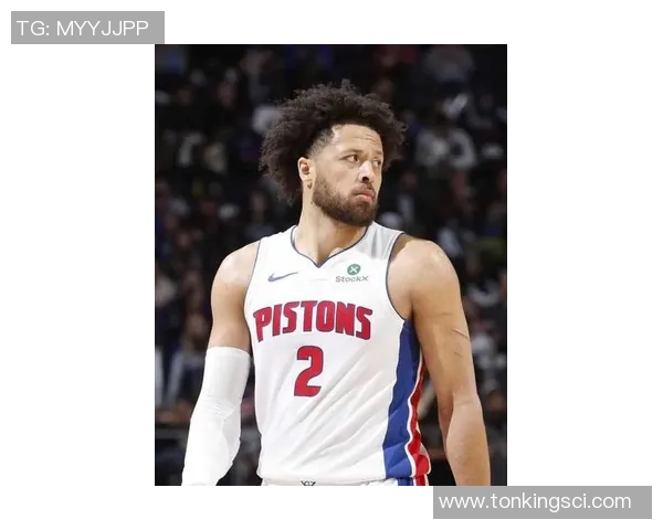 巩固东部第一！布克伤停活塞16分逆转太阳狄龙6犯阿伦33分